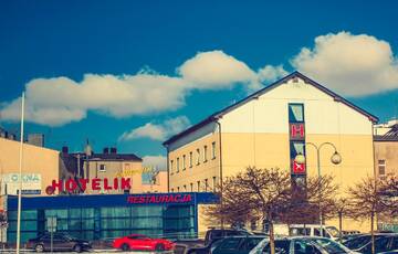 Фотографии Отели типа «постель и завтрак» Hotelik Świdwin г. Świdwin (Польша) №1 Фото Отели типа «постель и завтрак» Hotelik Świdwin г. Świdwin 1